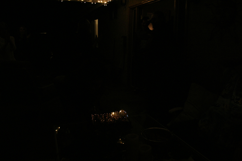 41.  black out